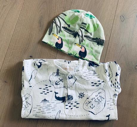 Letny overal lindex a ciapka s tukanmi, lindex,68