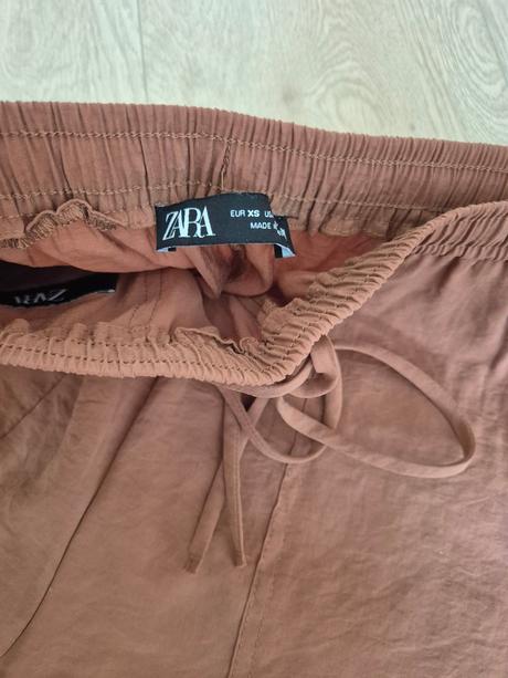 Lahke nohavice zara, zara,xs
