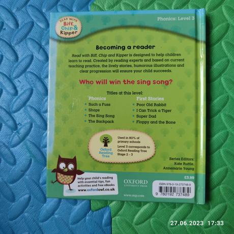 The sing song biff chip kipper level 3 phonics,
