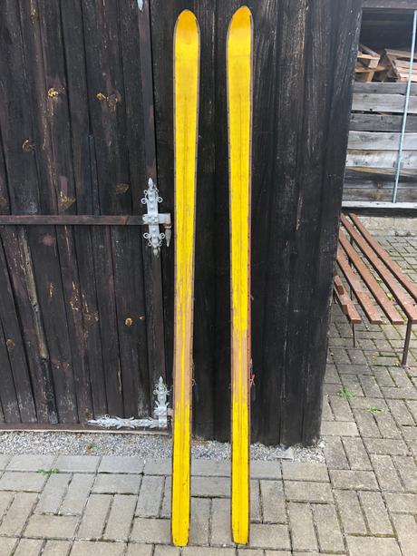 Staré lyže, 170-180 cm