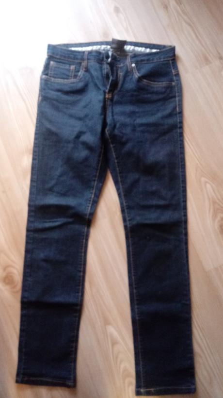 Tmavomodre rifle slim fit zuzeny strih, 28