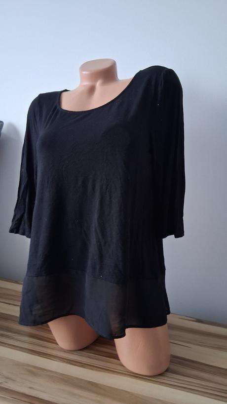 Tenké tričká s, s