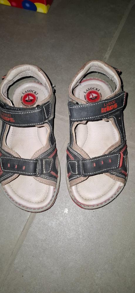 Sandalky, lasocki,27