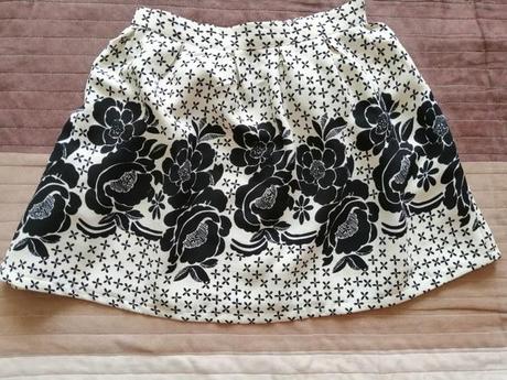 Vzorovaná sukňa, s