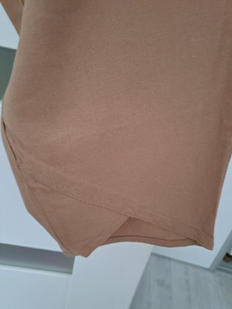 Ľahké nohavice, 46