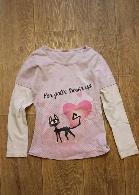 Tričko 122/128 s mačkou super stav, 122