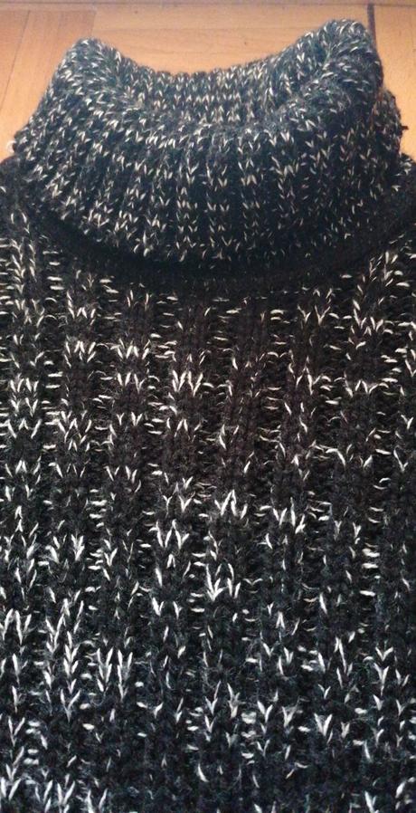 Hrubý vlnený rolák, s