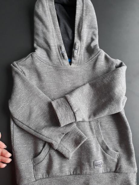 Mikina z kapucou, f&f,92