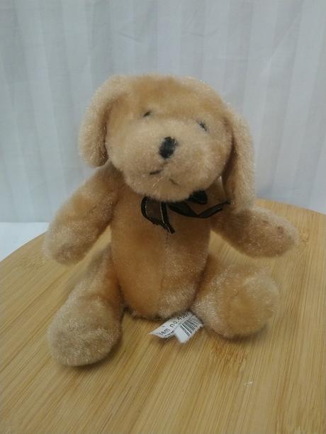 Plyšový hnedý psík, sediaci, 14 cm, 