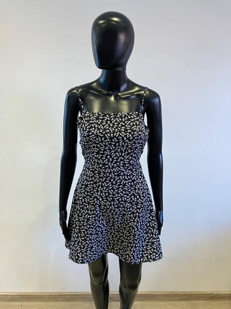 Dámske kvetované šaty shein čiernobiele (s), s