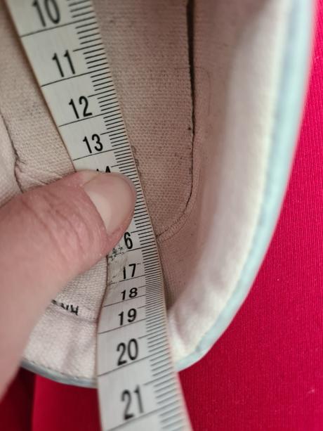 Metalické tenisky jednorožec, primark,25