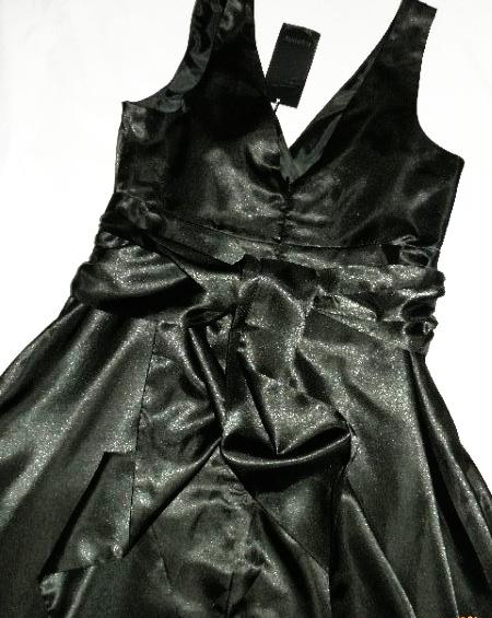 Luxusné čierne kokteilové šaty b. younq d, 38