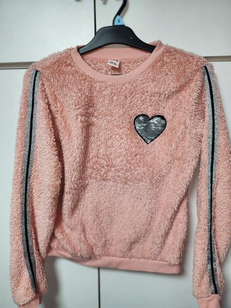 Teplá mikina veľ. 10-12 rokov, 146