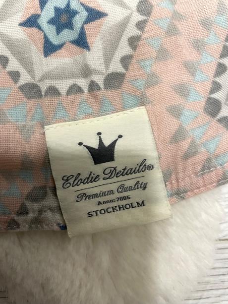 Mušelínka elodie details, 