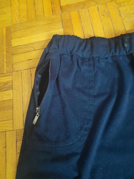 Dámske 3/4 teplákové nohavice, l