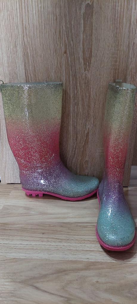 Gumáky v.33, f&f,33