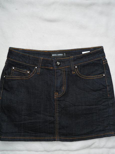 Rifľová sukňa v top stave, 36