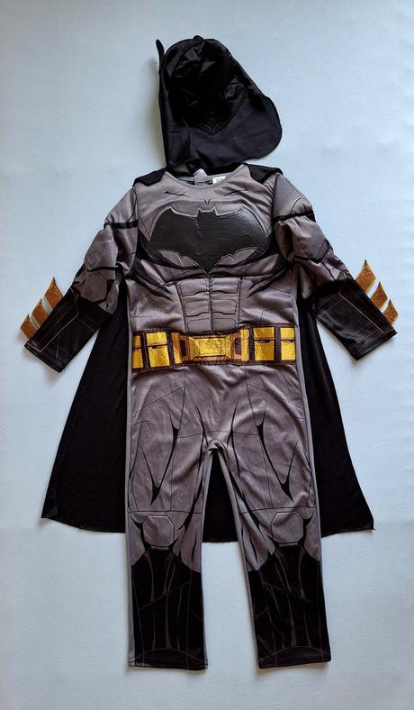 Batman justice league deluxe kostým v.110-116,