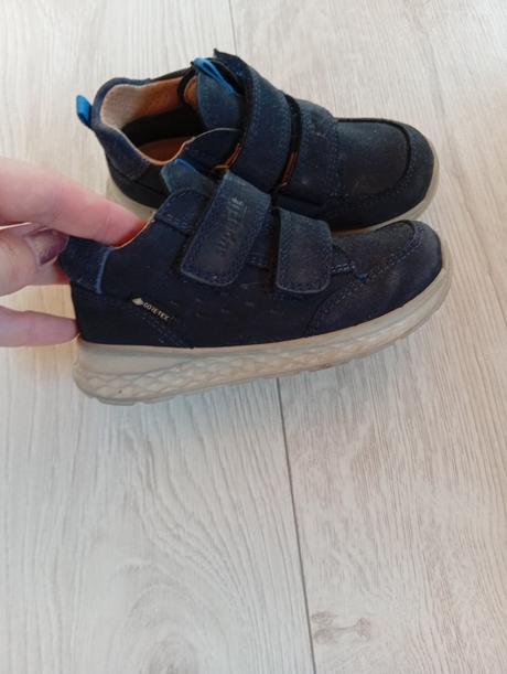 Predám kvalitné topánočky goratex, superfit,24
