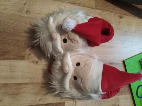 Mikuláš papuče, 27