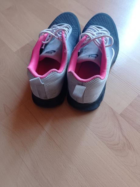 Nike botasky, nike,37