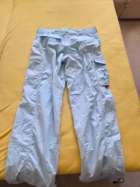 Sustiakove športové nohavice, m