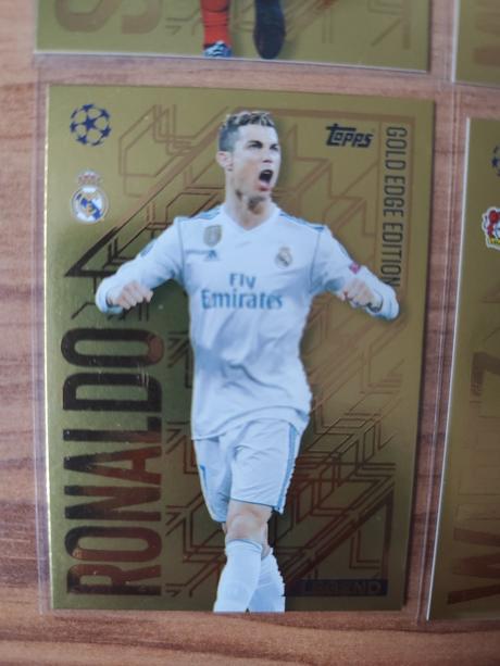 Kartičky match attax 2024/25 - golden edge,