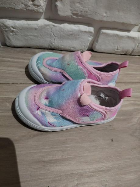 Tenusky krásne 24/25, 24