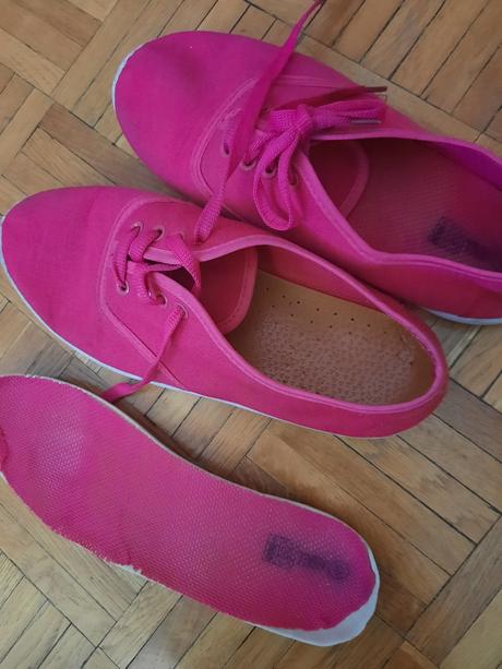 Dámske plátenky, 41