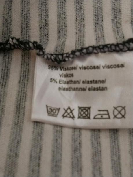 Pásikavý čierno biely top s farebným vzorom, xl, xl