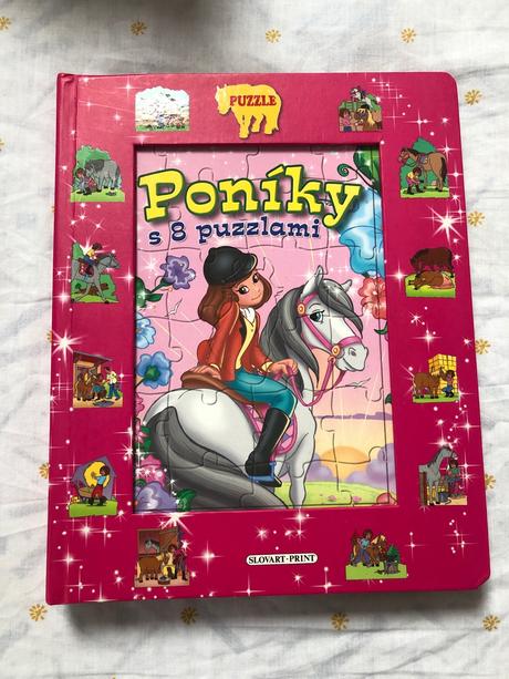 Kniha poníky s 8 puzzle,