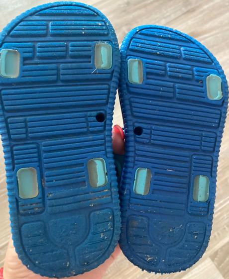 Sandálky/šľapky mickey, disney,25