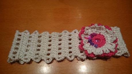 Háčkovana čelenka ,