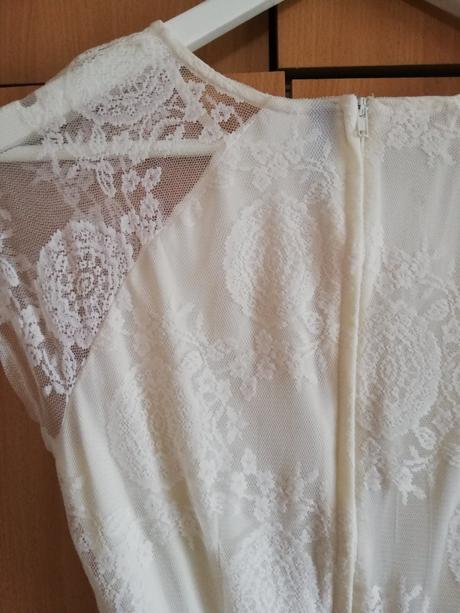 Šaty so španielskou čipkou vo farbe ivory 36/38, h&m,36