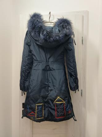 Dámska zimná bunda, 36