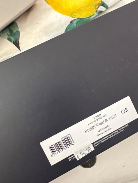 Kabelka a peňaženka, tommy hilfiger