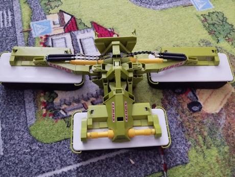 Bruder doplnky za traktor a panaci, 