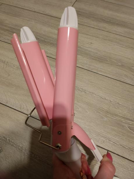 Ružový vlnkovač-trojkulma, 