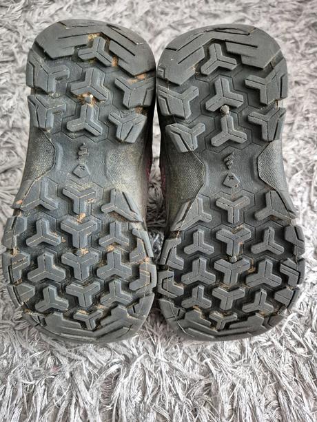 Detská turistická obuv polovysoká veľ. 25, quechua,25