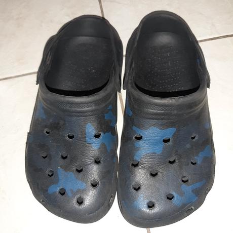 Crocs, 36