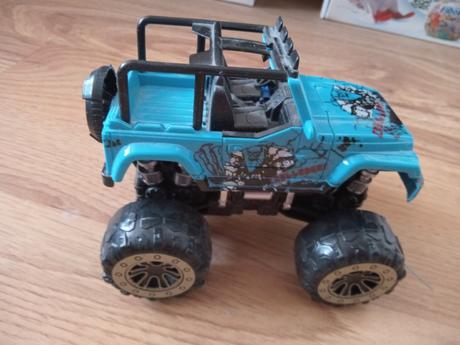Auto monster truck, 