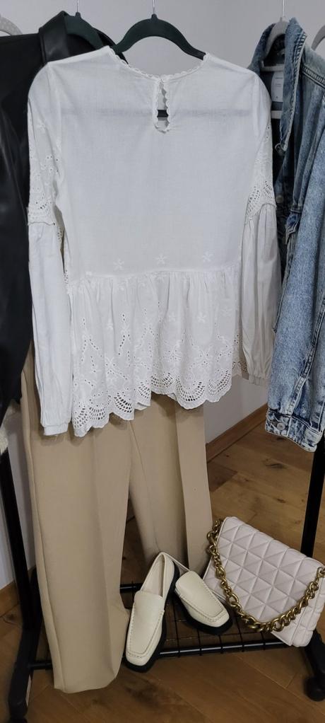 Top reserved, reserved,36