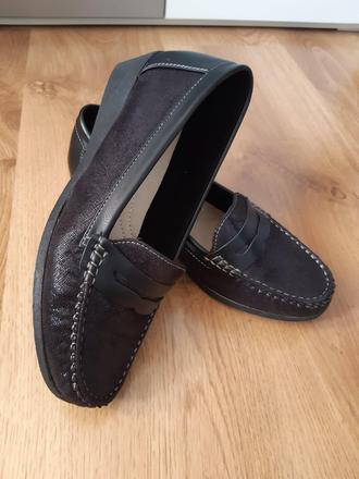 Mokasíny na kline, 37