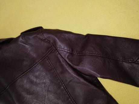 Bundička v koženom vzhľade, reserved,s
