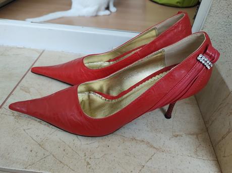 Lodičky à la carmen, 40