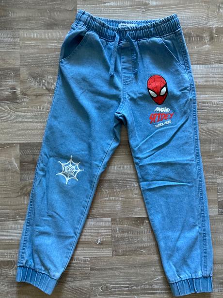 Rifle spiderman/marvel, sinsay,122