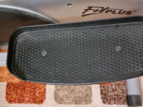 Eliptický trenažér + stacionárny bicykel 2v1,