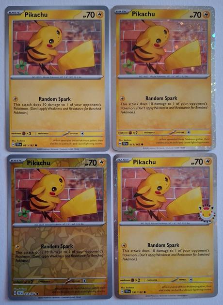 Pokémon karty pikachu (4 ks),