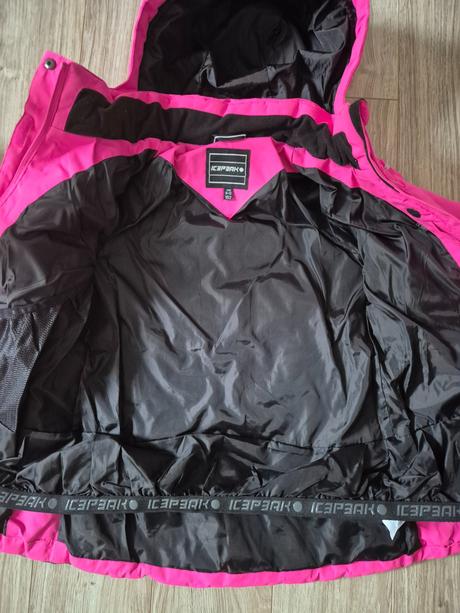 Lyžiarska bunda, 152