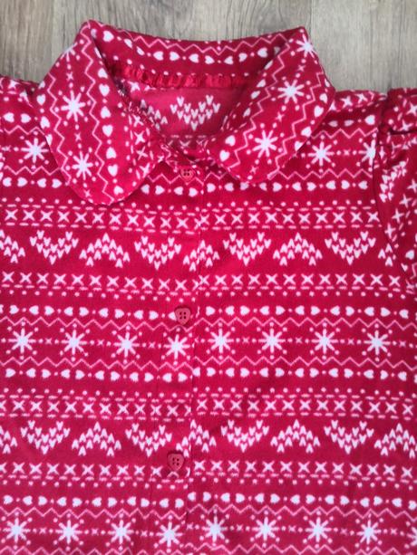 Cervene pyzamko, george,128